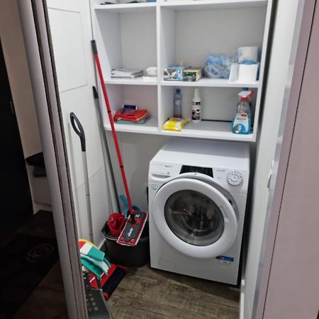Apartman - Centrum Μπρατισλάβα Εξωτερικό φωτογραφία
