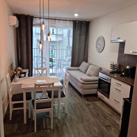 Apartman - Centrum Μπρατισλάβα Εξωτερικό φωτογραφία